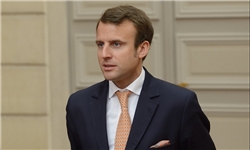 وزیر اقتصاد مستعفی فرانسه نامزد انتخابات ریاست جمهوری 2017 شد